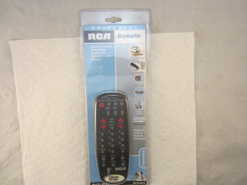 RCA RCU403 - 3 Device Universal Remote Control For CABLE, VCR/DVD, TV