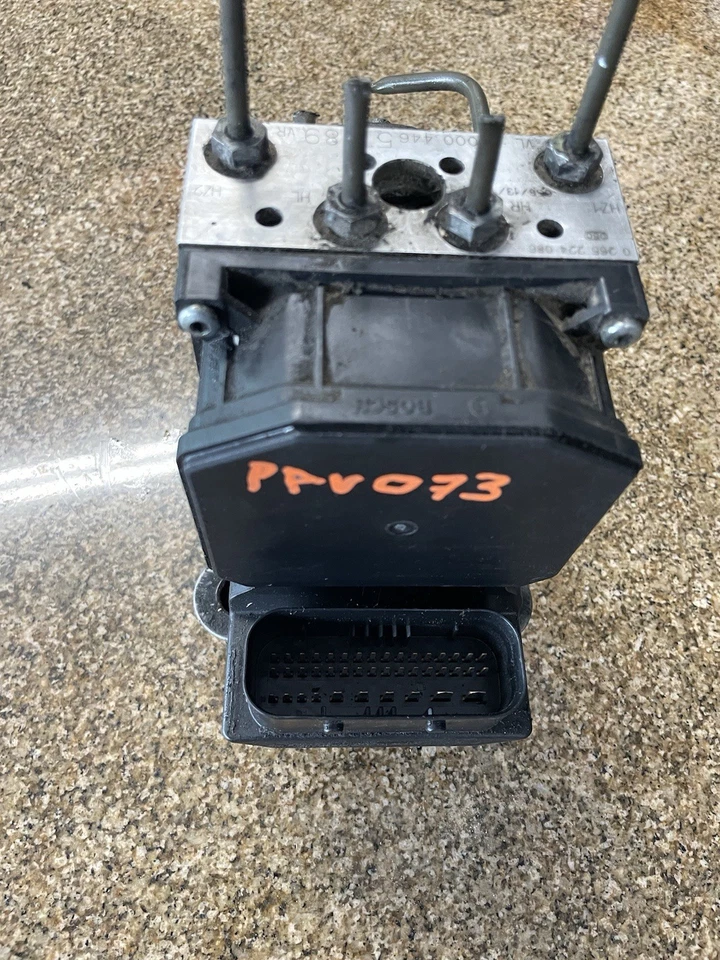 2004-2006 DODGE SPRINTER 2500 3500 OEM ABS BRAKE PUMP SYSTEM HYDRAULIC ANTI LOCK - Image 2 of 4