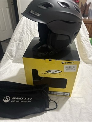 SMITH Optics Vantage Lightweight Unisex Snow Helmet - Matte Black, Small EUC