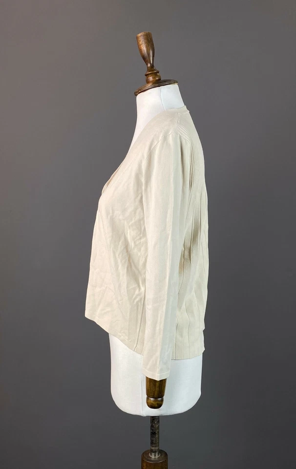 Ladies Weekend Max Mara Ivory Button Down Long Sleeve Cardigan Sweater Size S - Image 4 of 4