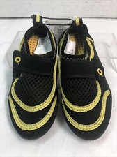 Toddler Swim / Water Shoes Size 6 D Black  Yellow Mesh J