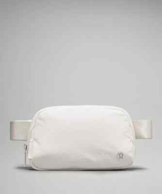 NEW LULULEMON Everywhere belt bag 1L white color NEW unisex