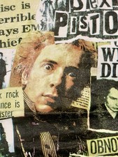 Vintage Early 90s SEX PISTOLS T-shirt Punk Rock Tee SID VICIOUS JOHN LYDON PIL