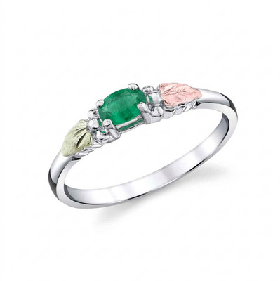 Heller Smaragd - Silber Black Hills Goldring / Sonderanfertigung in USA Geschenkbox