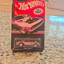 Hot Wheels 2013 Collector Edition Heavy Chevy Chevrolet 1:64 Diecast Red/White