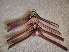 Set 4 Vintage Willis Geiger Outfitters Wood Hangers Jackets Sweaters HTF