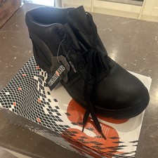 Warrior Black Safety Boots Style: MM B6 Black Chukka Size: Uk 9 / 43