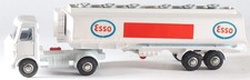 DINKY Toys échelle 1:43 A.E.C. camion citerne ESSO en boite originale #945