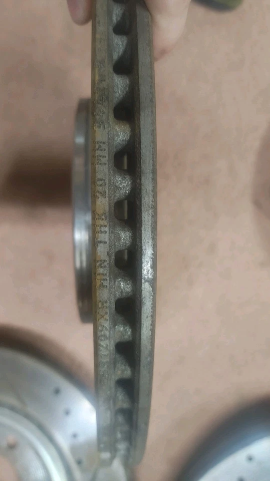 Juego de rotor de freno trasero EBR Powerstop perforado/ranurado ambos lados para Audi B8 S4 Foto 3 de 3