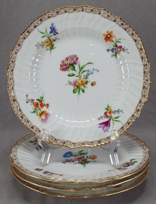Set of 4 KPM Berlin Hand Painted Floral Gold Alt Brandenstein 8 5/8 Inch Plates
