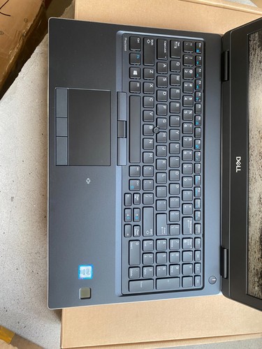 NEW DELL precision7530Laptop xeon E-2176m nvidia P3200 32GB 1TB SSD 15.6'FHD - Picture 2 of 21