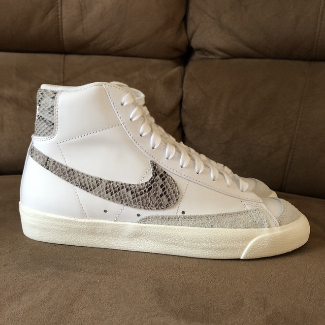 nike blazer mid premium vntg qs