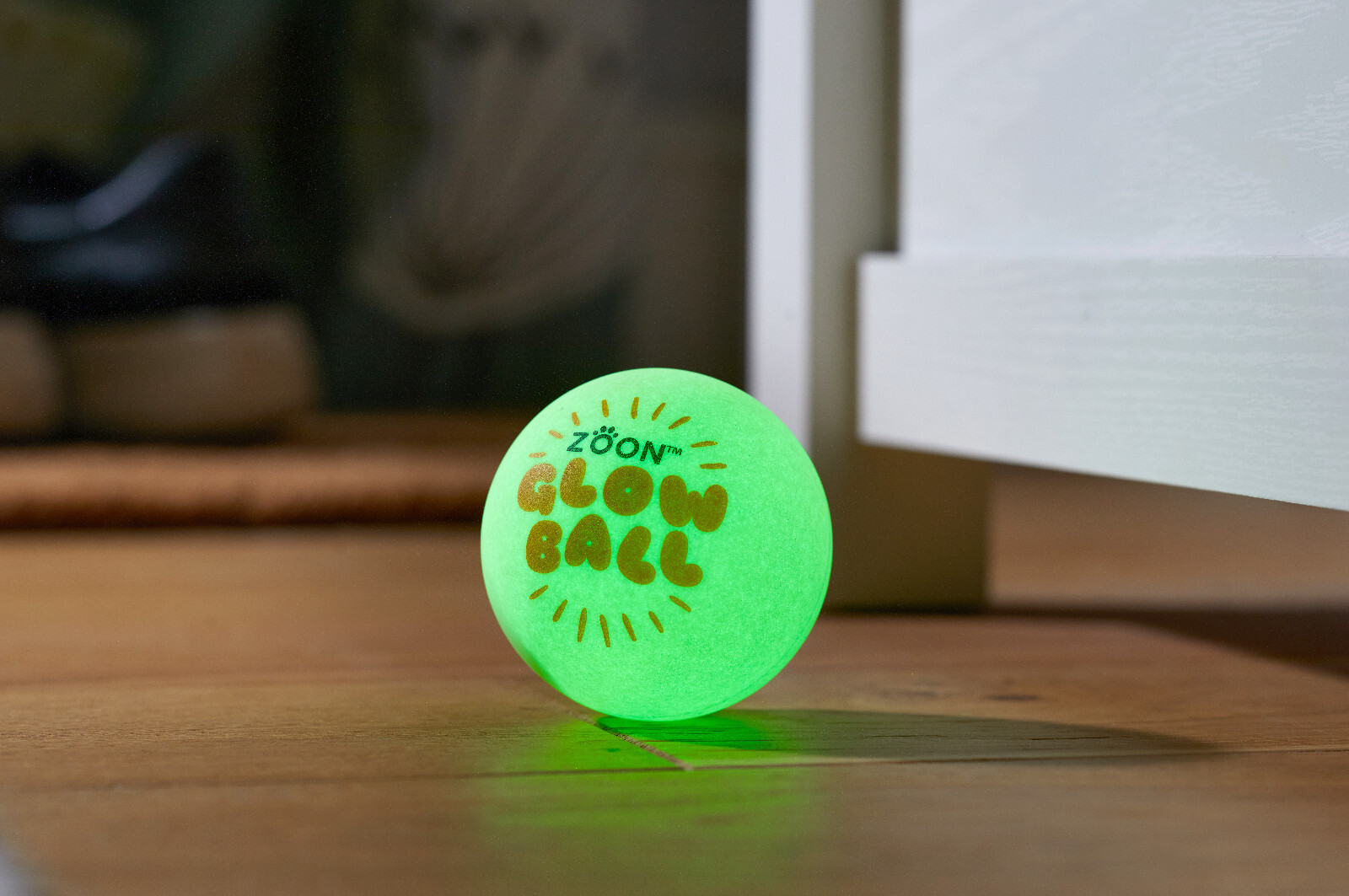 ZOON ULTRA BOUNCE GLOW BALL DOG PUPPY FETCH BALL TOY GLOW IN THE DARK BALL 6CM
