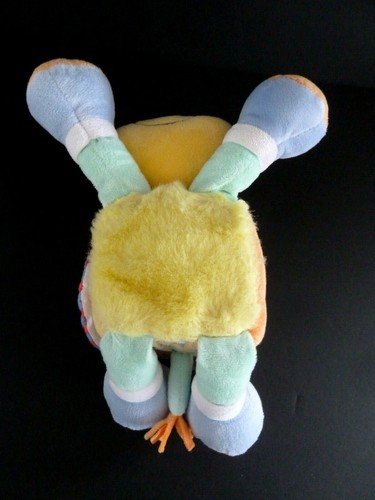 E6. DOUDOU D'ACTIVITE CHEVAL + BEBE POCHE CACHETTE bleu jaune coeur miroir 23cm - Foto 5 di 5