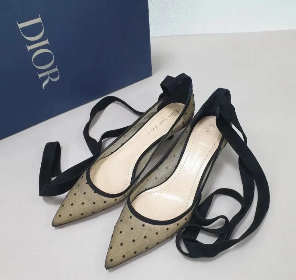 Zapatos de salón Christian Dior negros de malla gamuza D a lunares talla 38 Foto 4 de 4