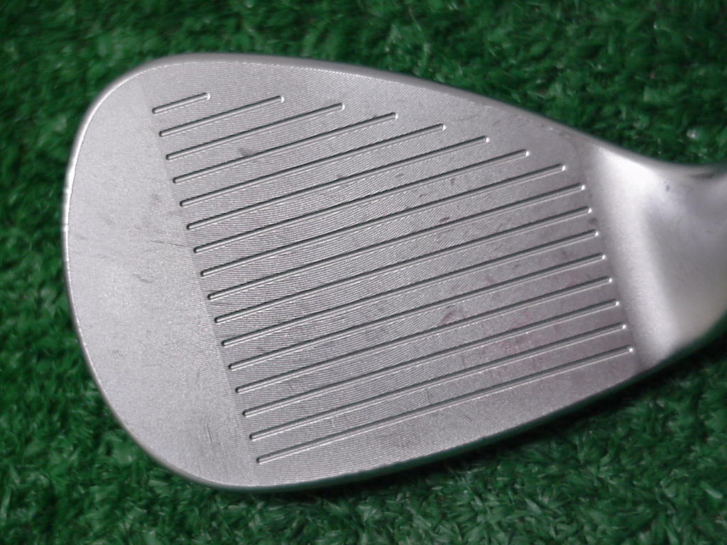 Nice Wilson Staff Model 5008 50 degree Gap Wedge Dynamic Gold