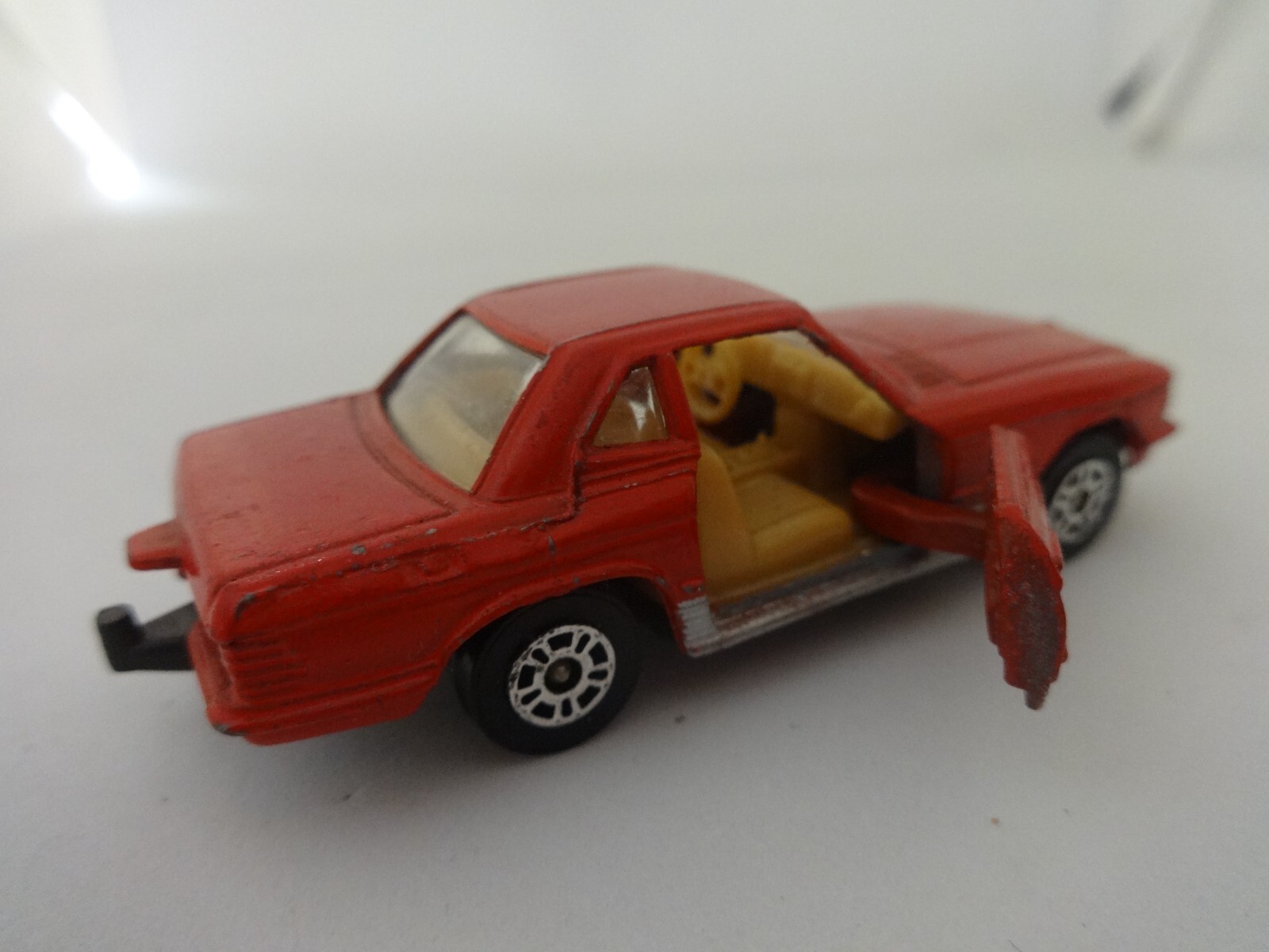 Picture 4 of 8