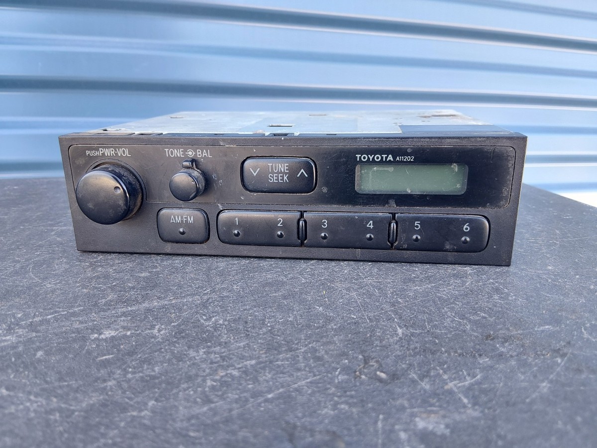 ダッフィページ 89-95 Toyota Pickup / 93-98 T100 AM/FM Radio A11202 - OEM Stereo