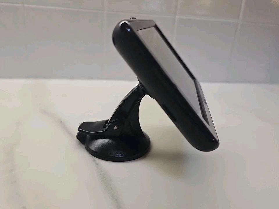 Garmin Nuvi 2595LM Tested And Works - Image 2 of 4