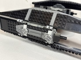 LEGO 75179 - Lego Star Wars: Kylo Ren's Tie Fighter - No Minifigures