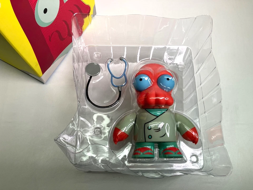 Kidrobot X Futurama Dr. Zoidberg 6” Vinyl Art 2013 Figure SDCC 2013 | NEW - Image 2 of 4