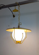 Raro lampadario d'epoca 50'S vetro metallo giallo Old Chandelier yellow lustre