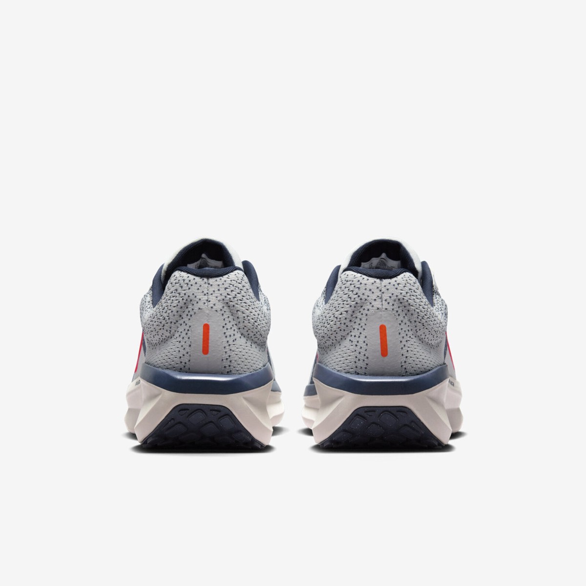 Size 10 - Nike Shoes Men Air Winflo 11 Sail Total Orange Sneakers FJ9509-103 Nike Winflo 11 Men main image 2