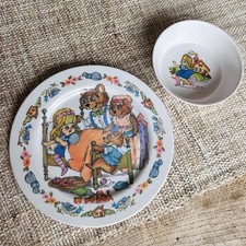 Oneida Deluxe Goldilocks Plate  Cracked Bowl Set Vintage Nursery Dishware