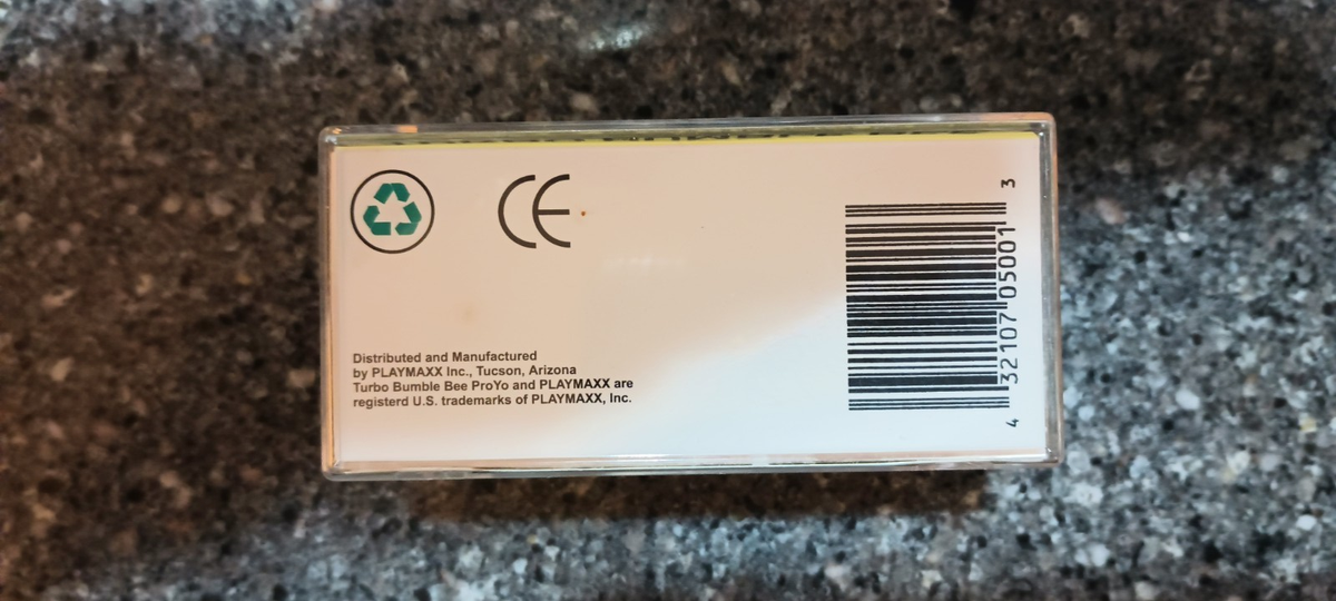 Vintage 1998 Playmaxx Turbo Bumble Bee Yo-yo Ball Bearing Pro Yo