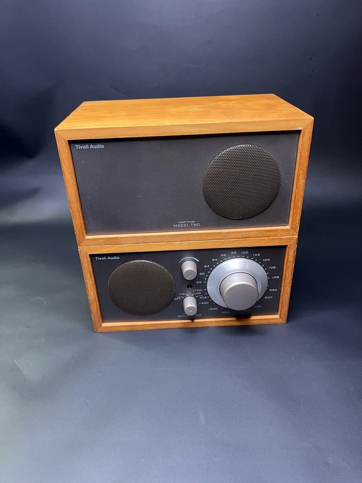 VTG 2pc Tivoli Audio Model Two Henry Kloss Stereo Radio Speaker AM FM Aux Tested - Image 2 of 4