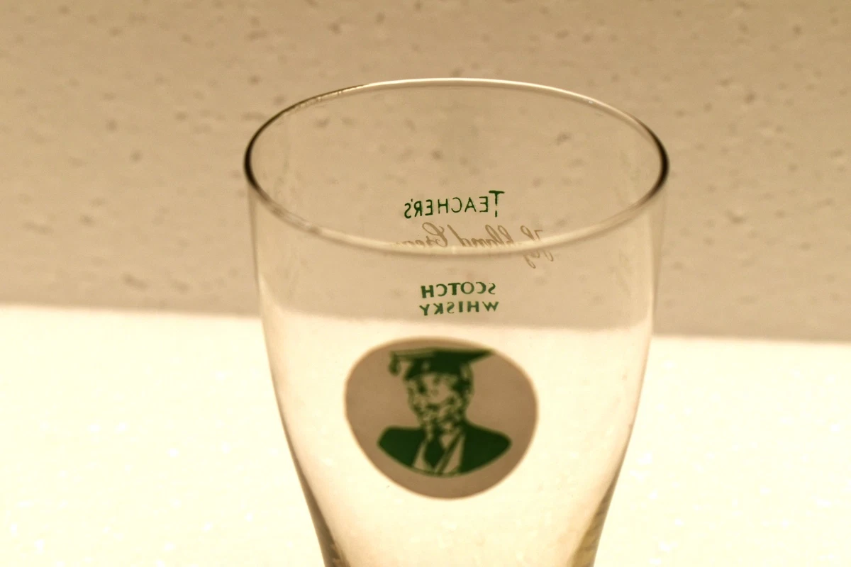 Vintage Teachers Highland Cream Scotch Whisky Advertising Glass Barware Tumble"R