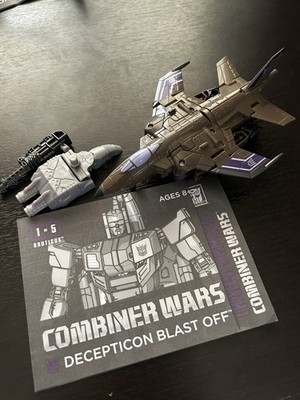 Hasbro Transformers Combiner Wars Decepticon Blast Off (100% COMPLETE)