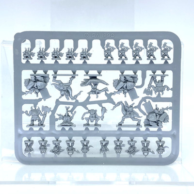 Epic Chaos Space Marines - New On Sprue - Epic Warhammer 40K Games Workshop Y375