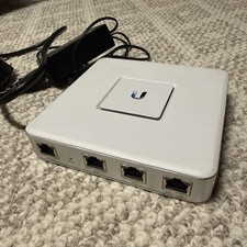 Ubiquiti Networks UniFi Security Gateway 1000Mbps Gigabit USG w/ Power Adapter
