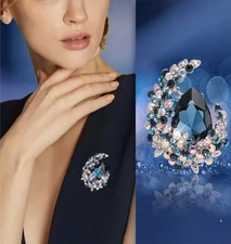 Moonlight brooch, blue crystal brooch, bridesmaid brooch pin, wreath brooch