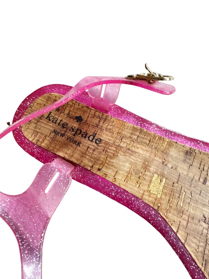 NUEVO KATE SPADE New York Sandalias Rosa Brillo Tanga Jalea Transparente con Hebilla Talla 9 Foto 2 de 3
