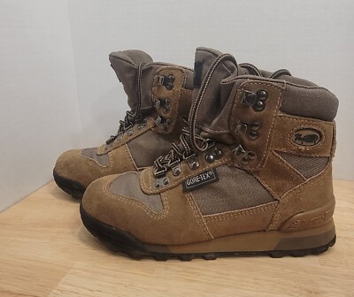 Vasque 7547 Gore-Tex Suede  Women's Hiking Boots  Size 6  Excellent Condition
