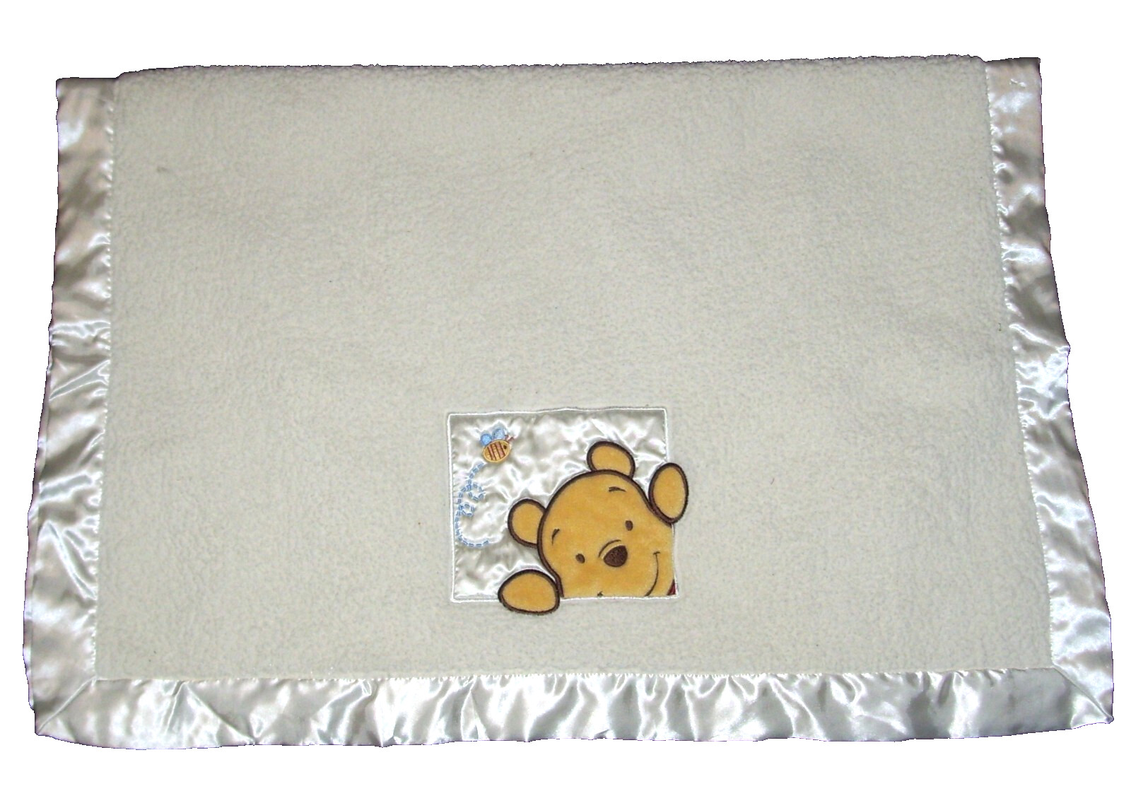Disney Baby Winnie the Pooh Cream Sherpa Satin Patch Bee Back Trim 30x40"
