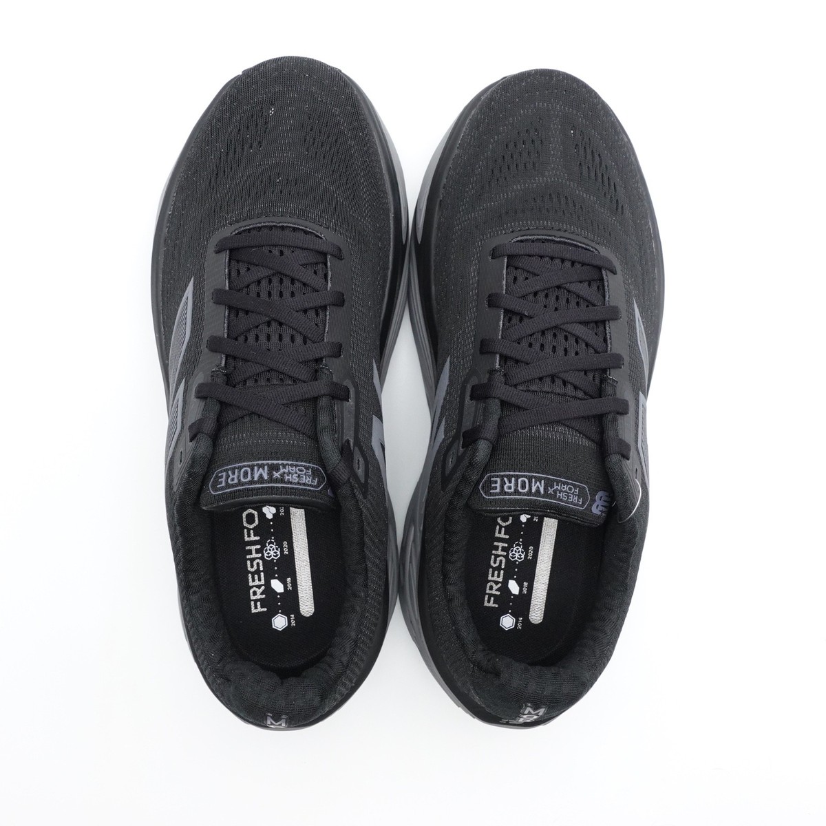 Size 12 XWIDE 4E Men's New Balance Fresh Foam X More v5 Sneakers