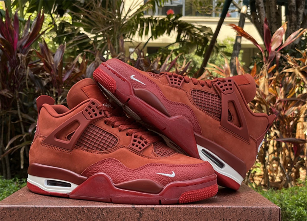 NIKE エアジョーダン4 Brick by Brick\