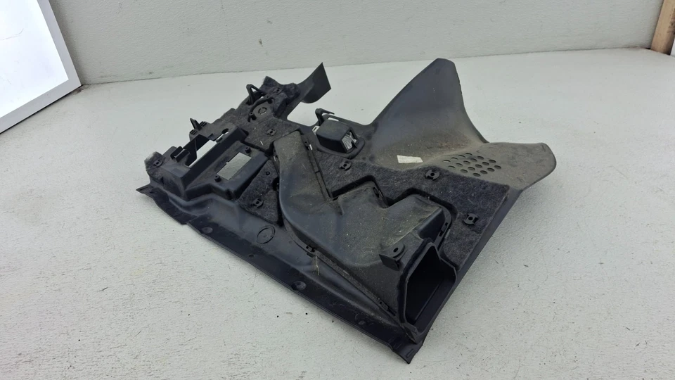 08-14 MERCEDES-BENZ C300 C250 SALPICADERO DELANTERO IZQUIERDO INFERIOR RODILLERA PANEL OEM Foto 4 de 4