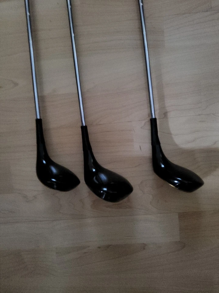 Set Of 3 MacGregor  MT Woods 1, 3 & 5 Right Handed Good Condition Golf Clubs - Image 4 of 4