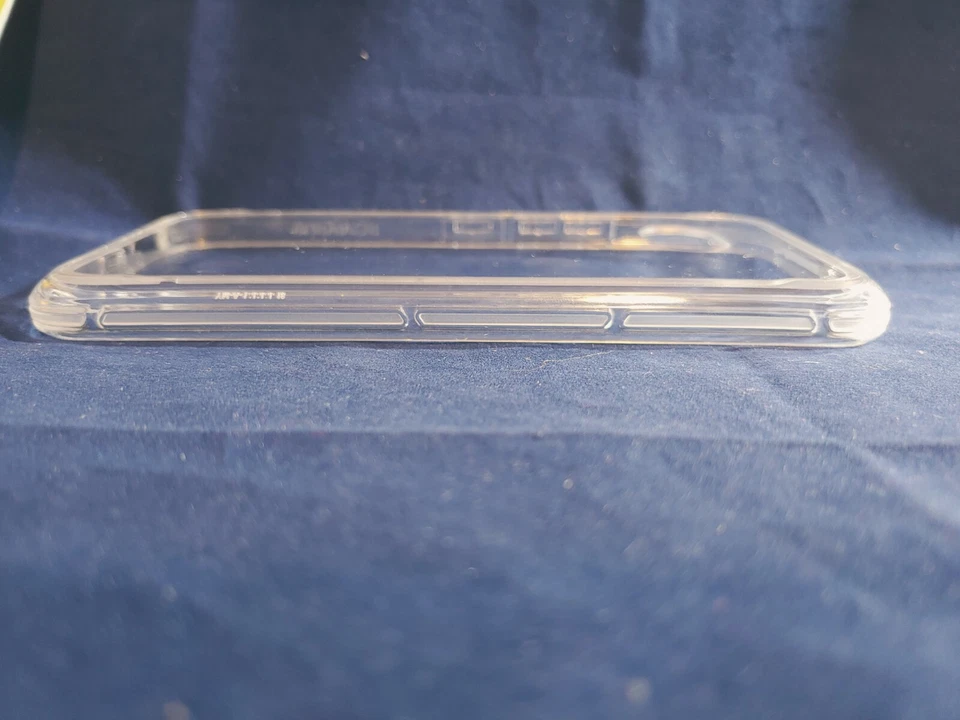 Clear Case For HTC U11 Life Clear Cases Griffin Survivor- (9503) - Image 3 of 4