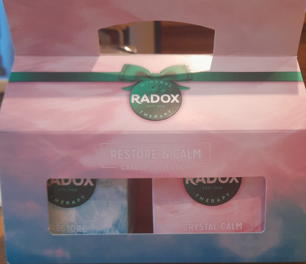 Radox Restore & Calm Candle Collection 4-Piece Gift Set 30hr Burn Time - Image 2
