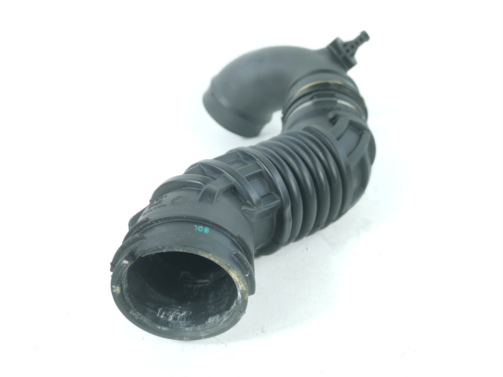 17-20 MASERATI Levante 3.0L Left Driver Side Turbo Air Intake Hose Tube Pipe