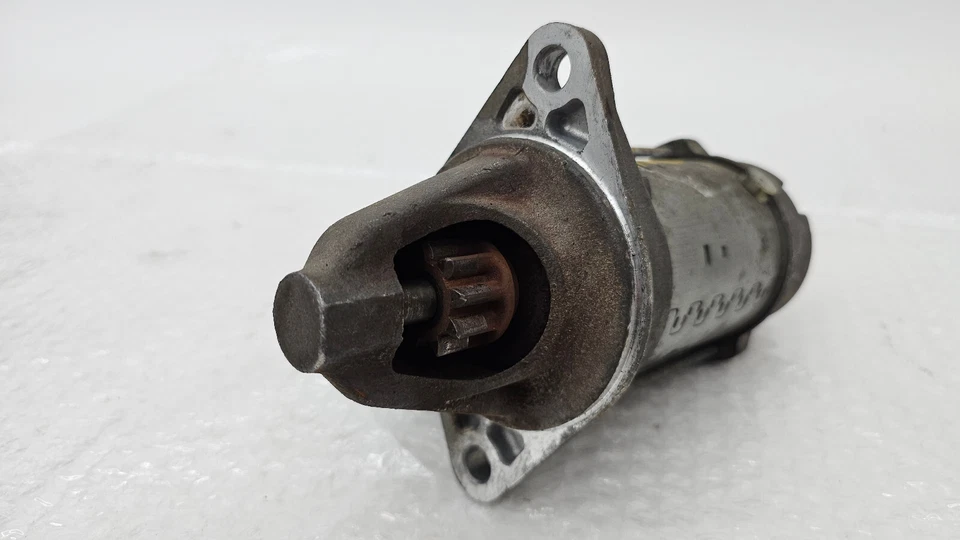 Subaru Outback 2.5I 2010-2014 motor de gasolina solenoide de arranque 23300AA59A OEM Foto 4 de 4