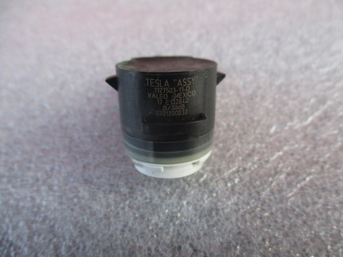 2020 2021 2022 2023 2024 TESLA MODEL Y PARKING DISTANCE SENSOR OEM 1127503-11-D - Picture 4 of 5