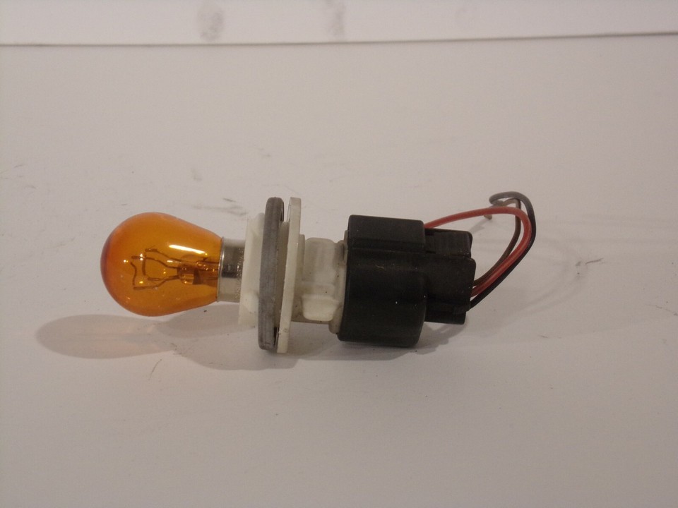 2004-2005 Hyundai XG350 Headlight Turn Signal Bulb Socket Plug Pigtail ...