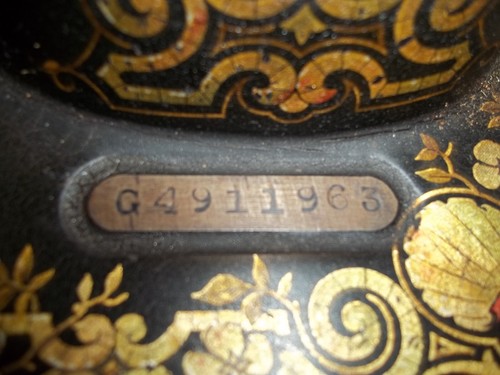G7B Singer Model 66 Treadle 1916 Sewing Machine Original PARTS ONLY - Discounts - Picture 7 of 67
