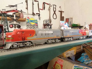 LIONEL-O-2343-POSTWAR-DIESEL-LOCO-AA-SET-FROM-1950-SERVICED-amp-READY-TO-WORK